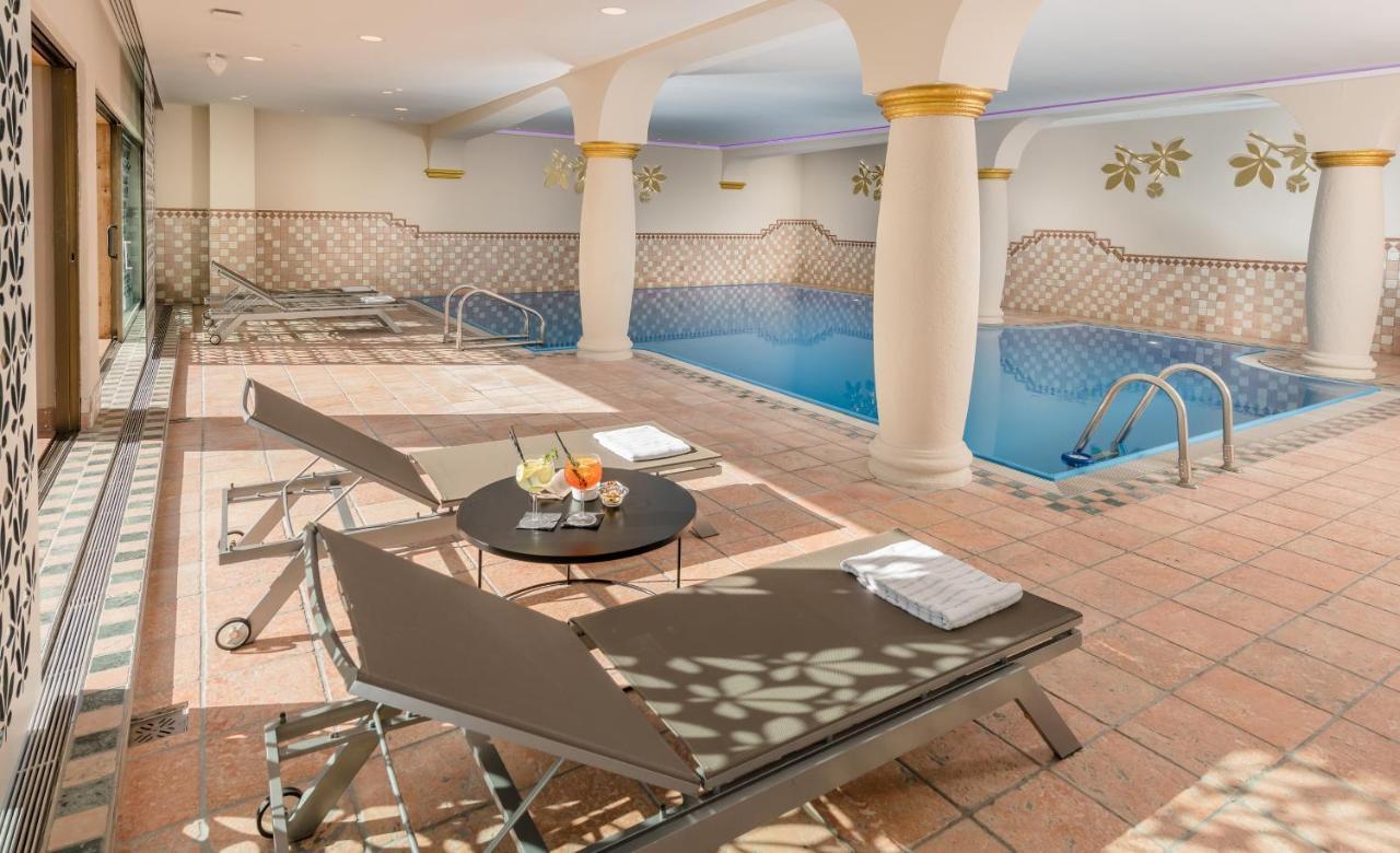 Mondi Hotel Tscherms Luaran gambar