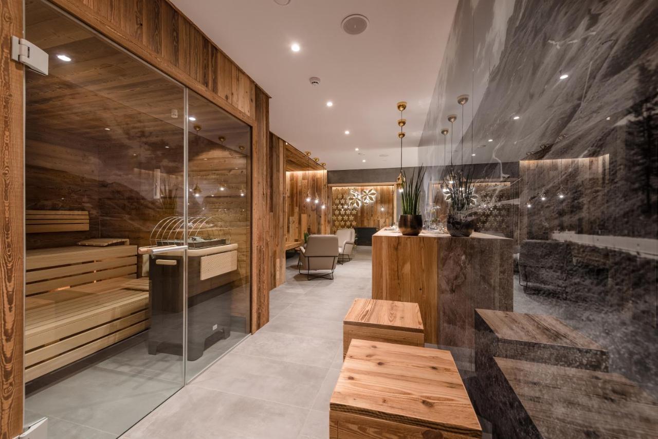 Mondi Hotel Tscherms Luaran gambar